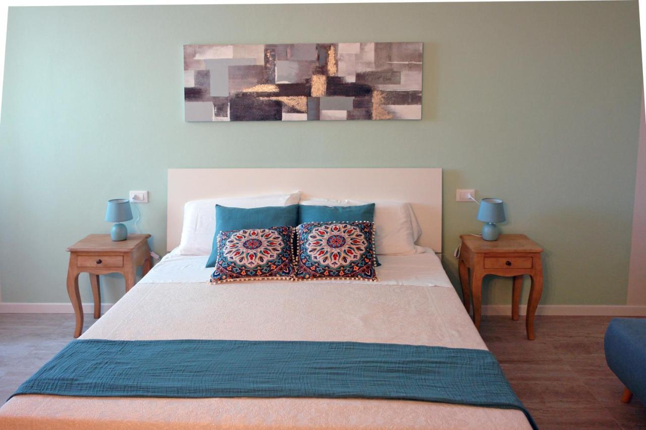 Bed And Breakfast Erilla Centenaro ภายนอก รูปภาพ